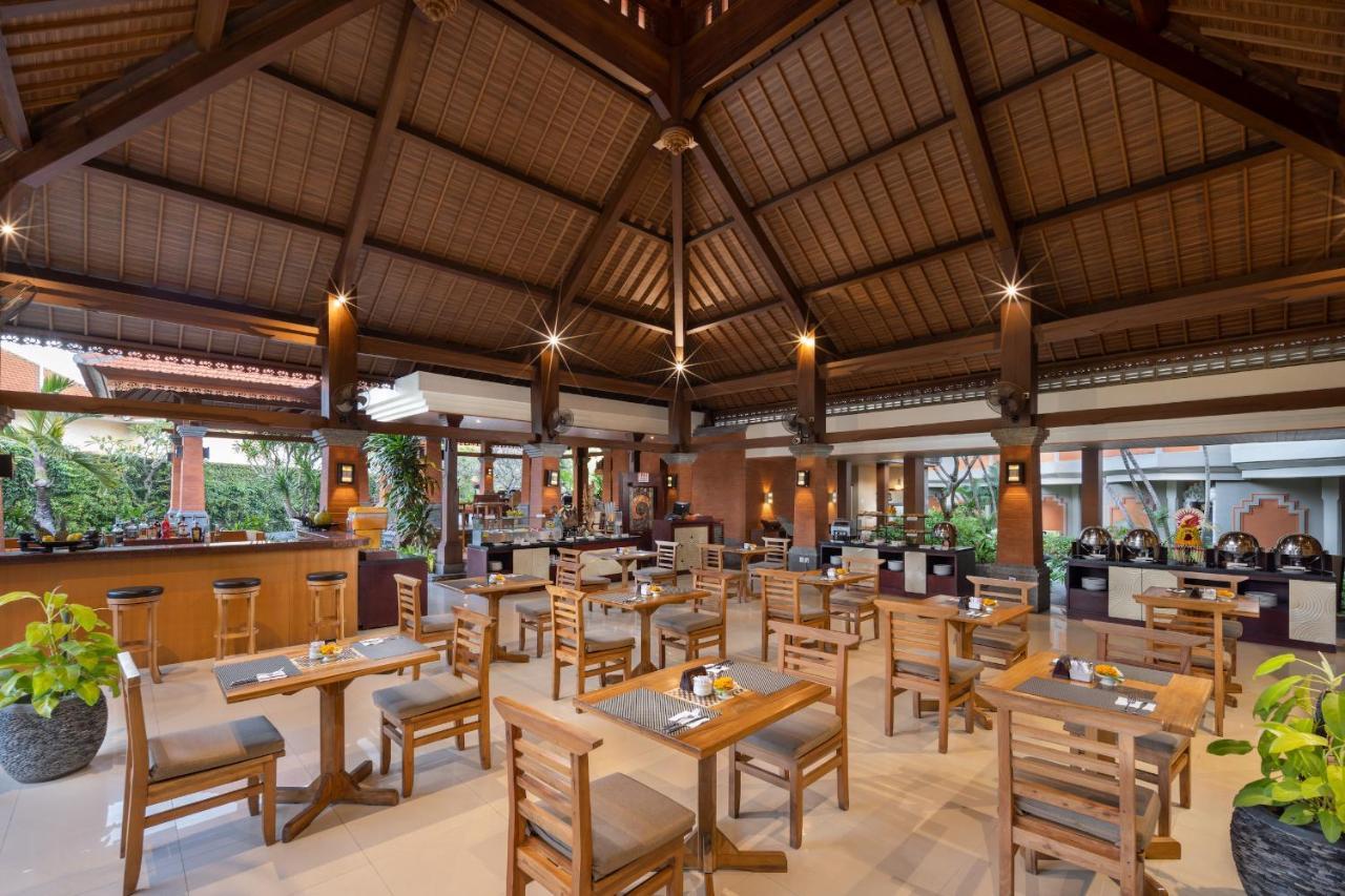 โรงแรมอดีธรรม กุตาญ กูตา ภายนอก รูปภาพ